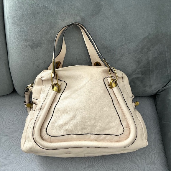 Chloe Handbags - RARE❗️CHLOE PARATY- LARGE leather bag 🌷
